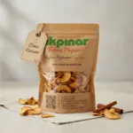 Etiketli Erzincan elma kurusu 1 Kg paketi ve kurutulmuş elma dilimleri