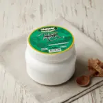 Akpınar Erzincan Tulum Peyniri 450 g beyaz ahşap zemin üzerinde